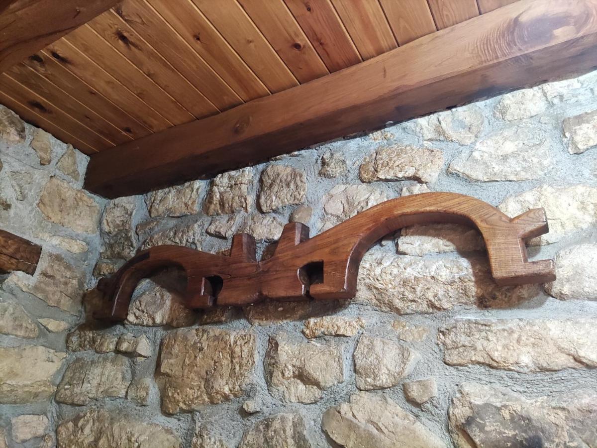 Apartamentos Rurales La Caviana กังกัส เด โอนิส ภายนอก รูปภาพ