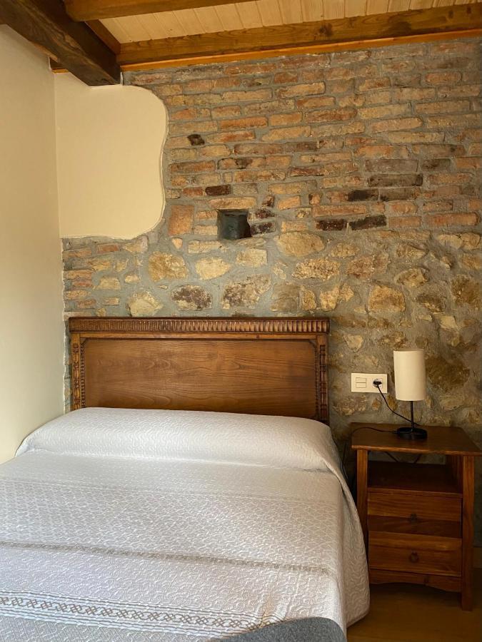 Apartamentos Rurales La Caviana กังกัส เด โอนิส ภายนอก รูปภาพ